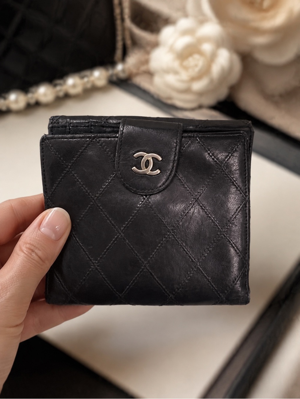 Chanel Quilted Lambskin Envelope Wallet - Black - Picture 2 of 6